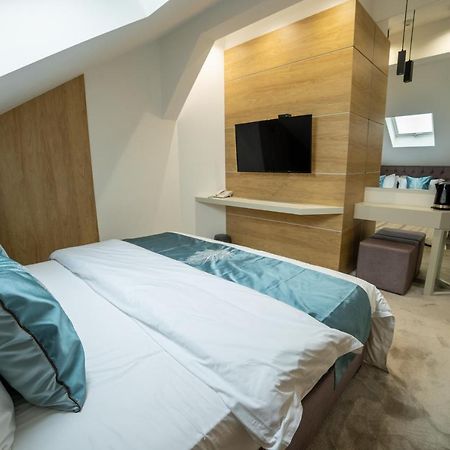 Apartmanski Smestaj King Bo Nis Exterior foto