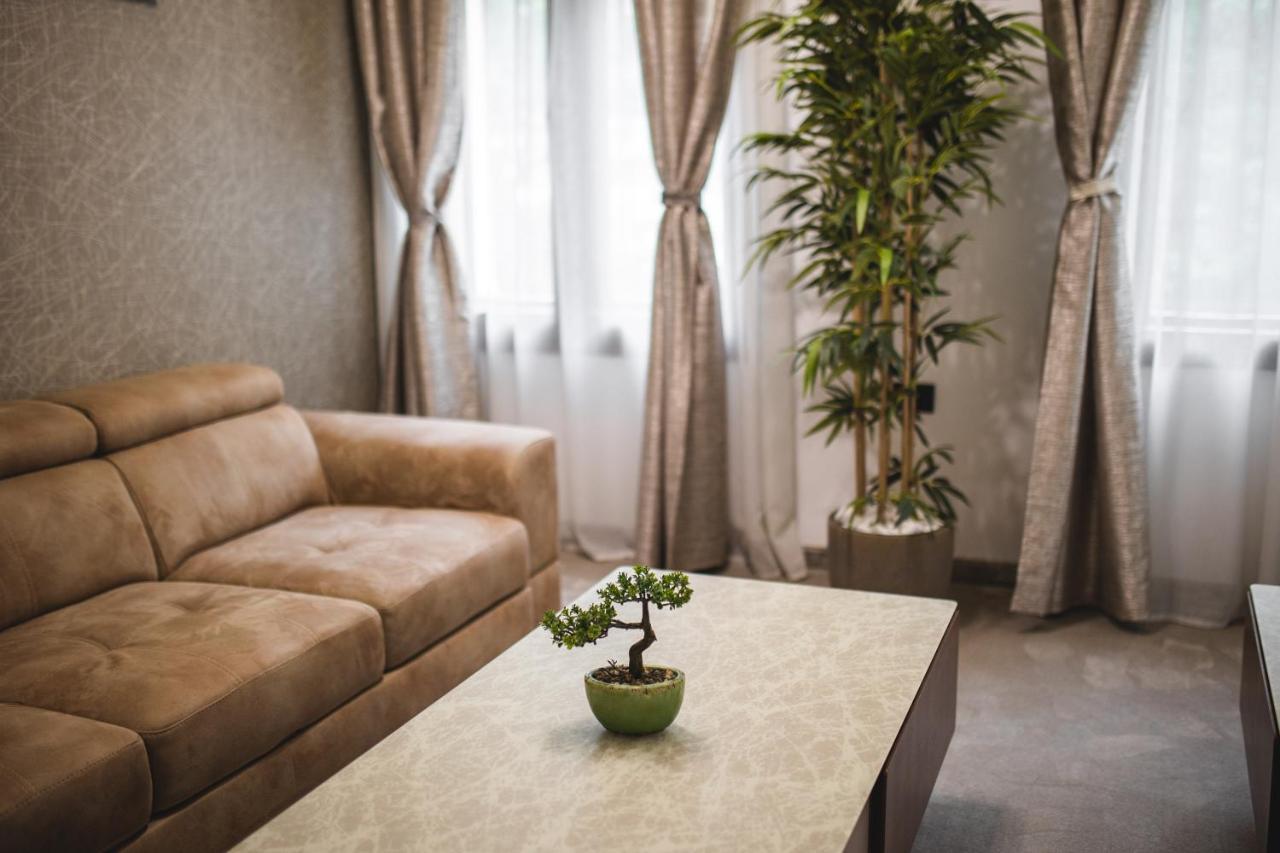 Apartmanski Smestaj King Bo Nis Exterior foto